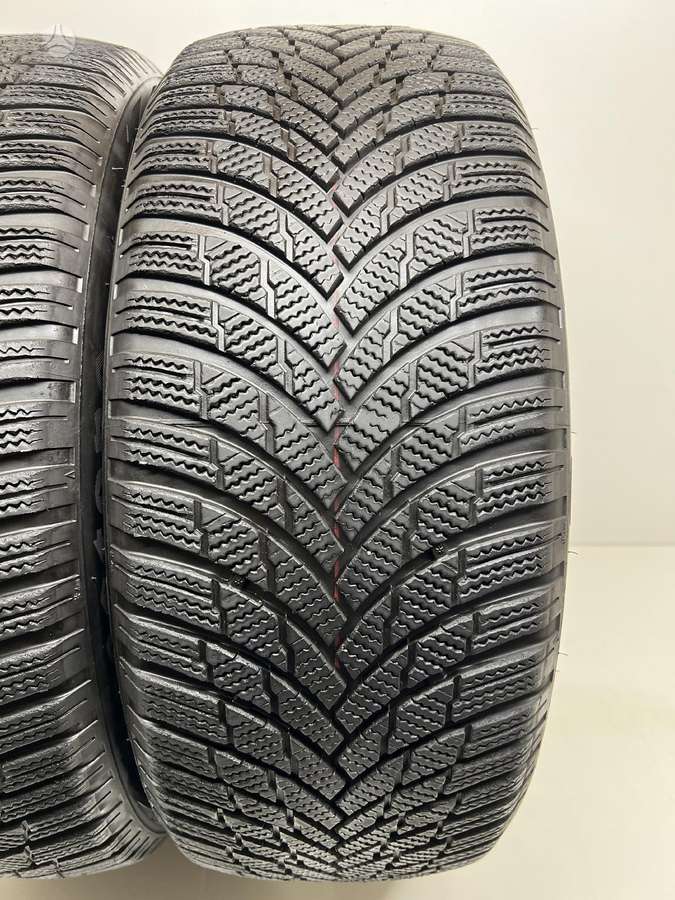 Firestone WinterHawk 4 2022m, žieminės 255/45 R20