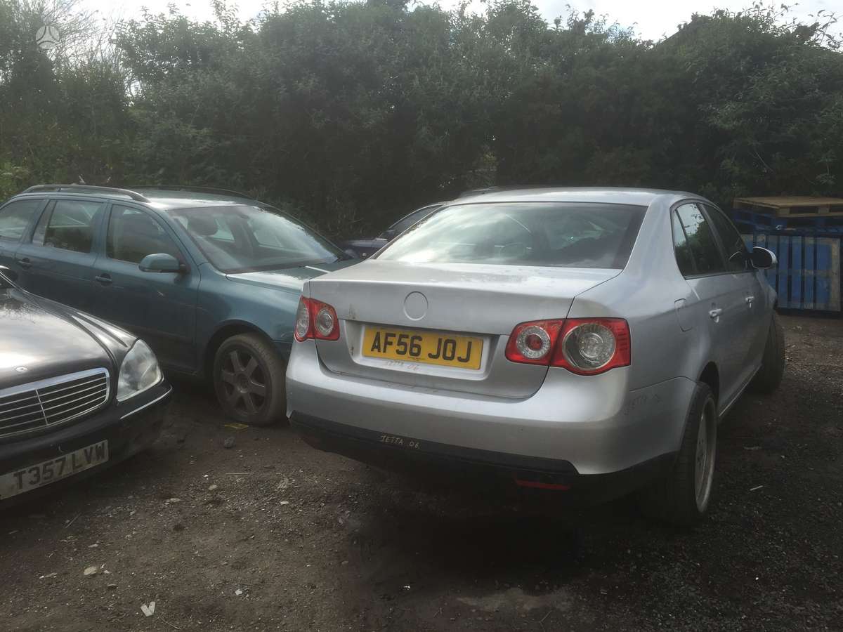 Volkswagen Jetta dalimis