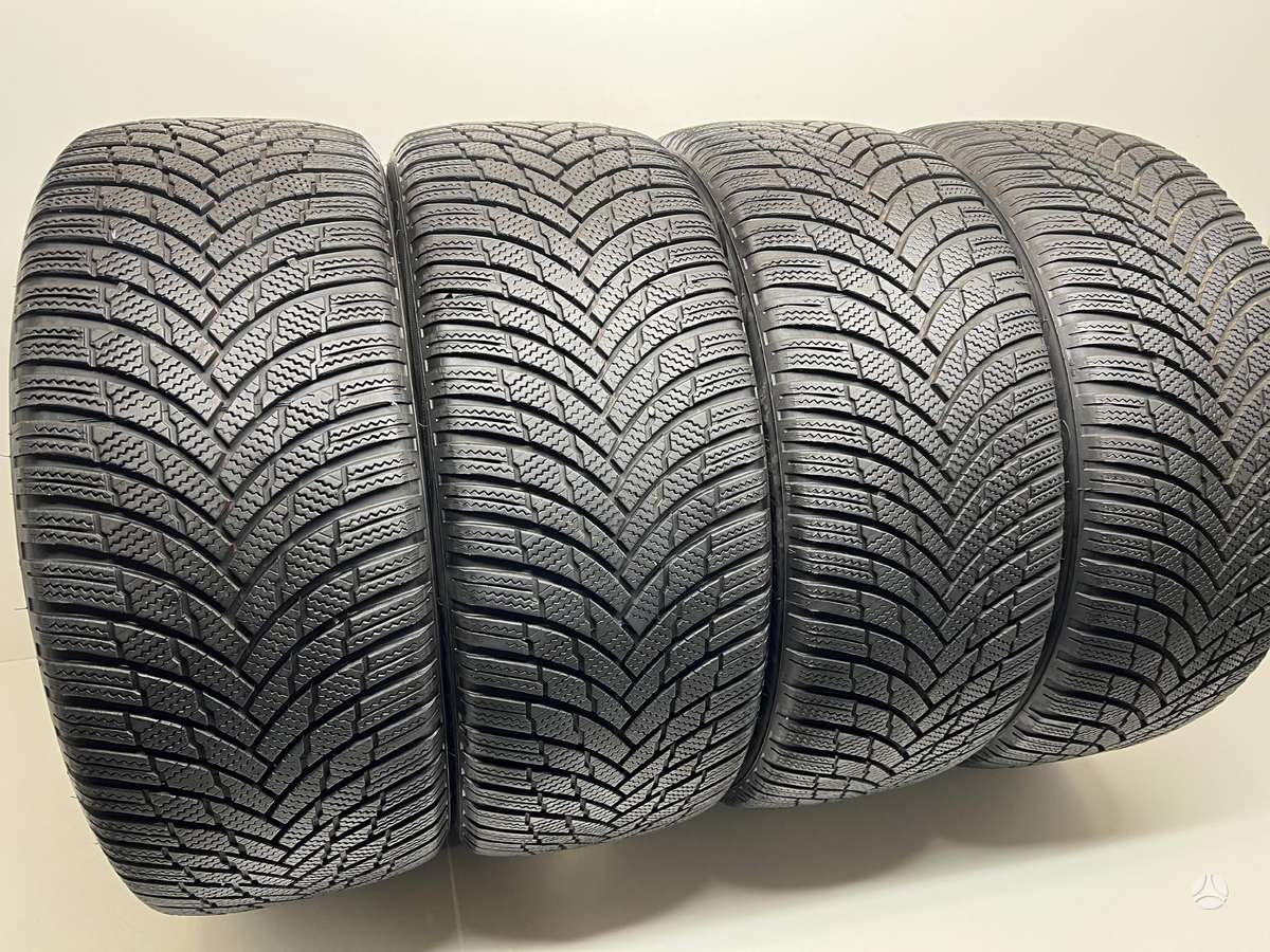 Firestone WinterHawk 4 2022m, žieminės 245/45 R19
