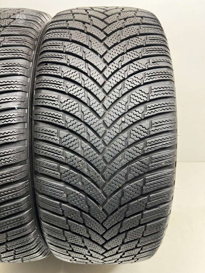 Firestone WinterHawk 4 2022m, winter 245/45 R19