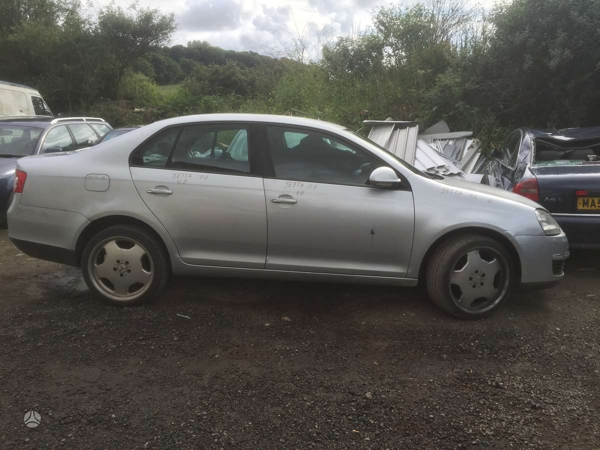 Volkswagen Jetta dalimis