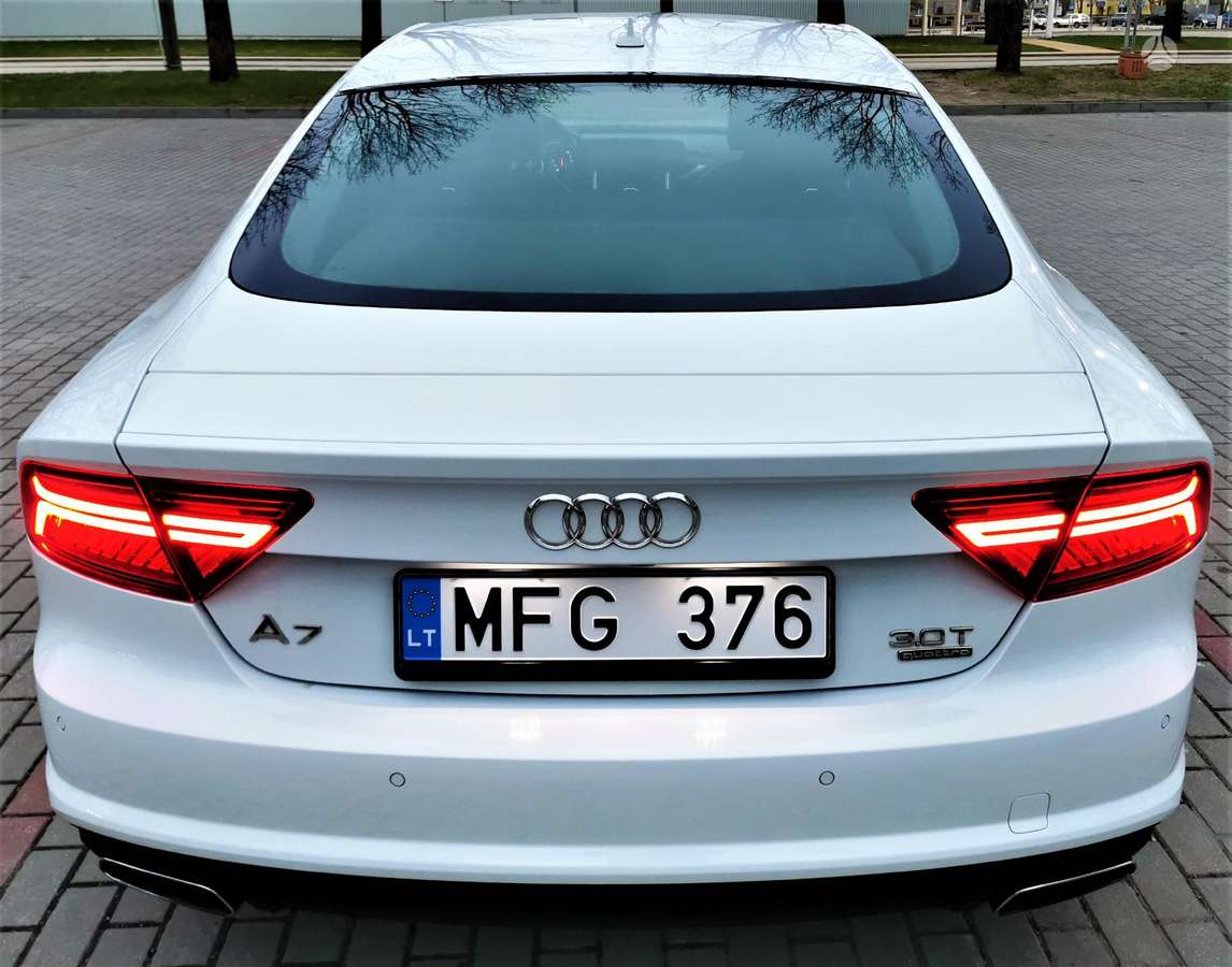 Audi A7, 3.0 l., hatchback