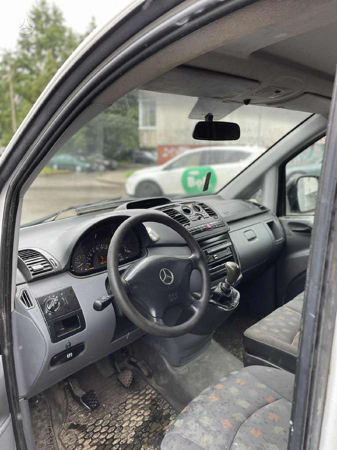 Mercedes-Benz Vito, 2.2 l., cargo van 10