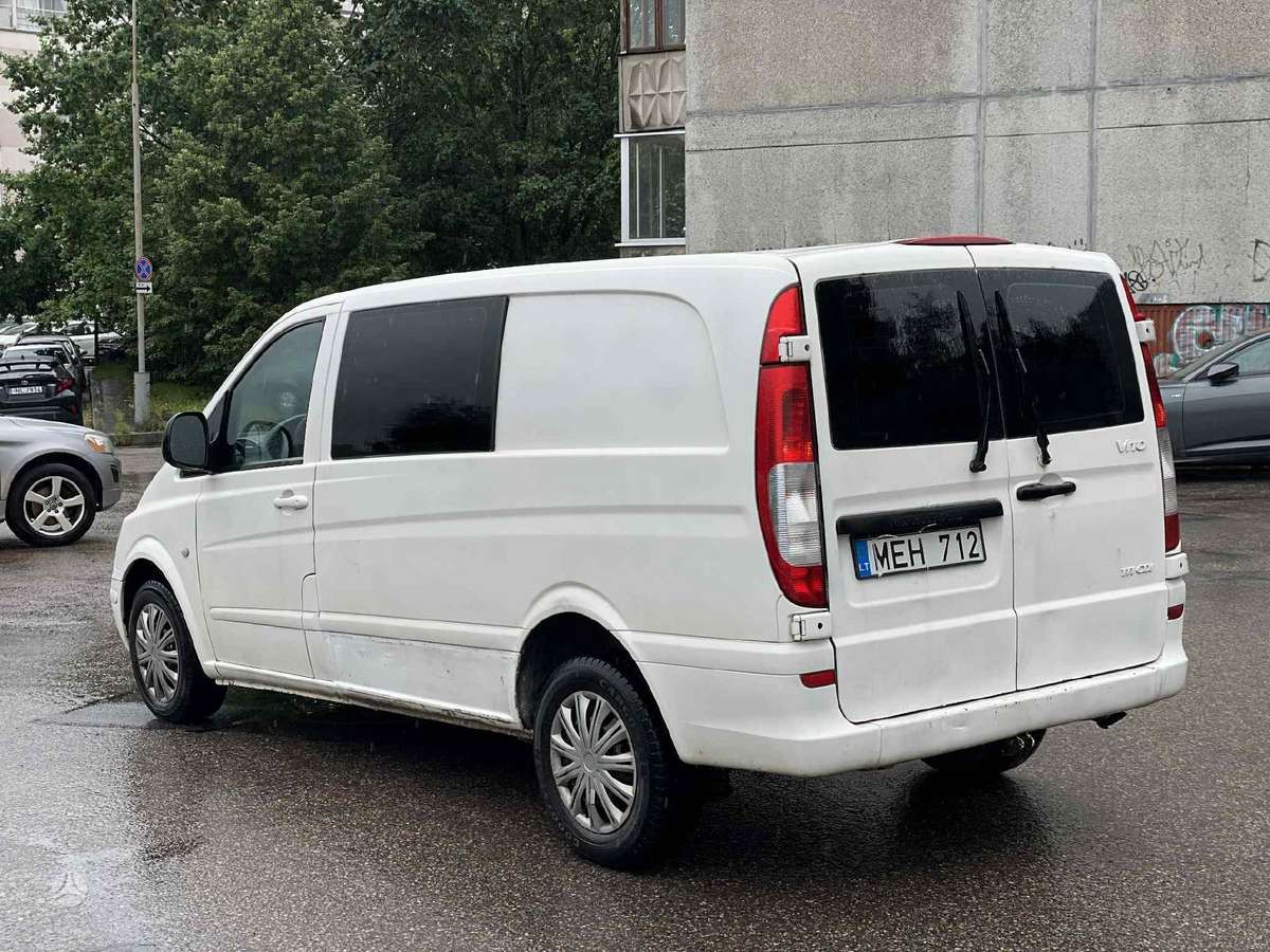 Mercedes-Benz Vito, 2.2 l., cargo van 3