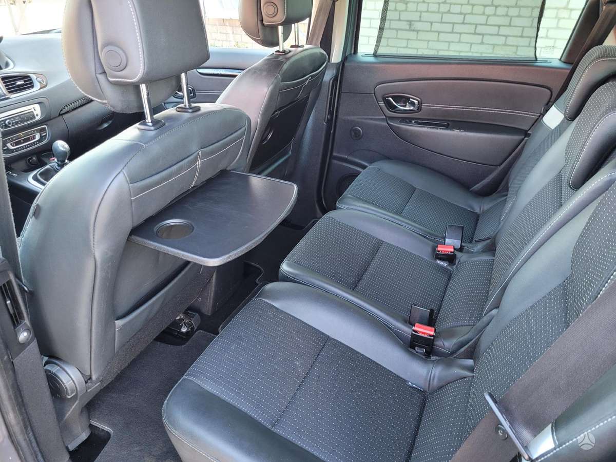 Renault Scenic, 1.6 l., hatchback