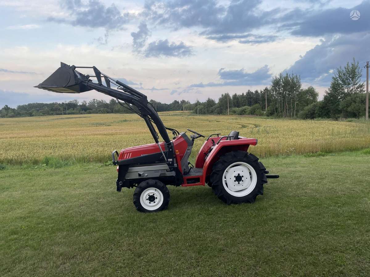 Mitsubishi MT21, tractors