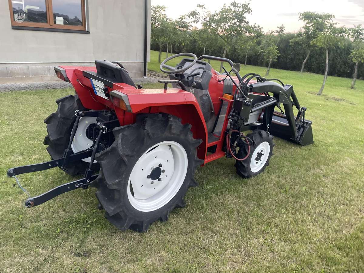 Mitsubishi MT21, тракторы