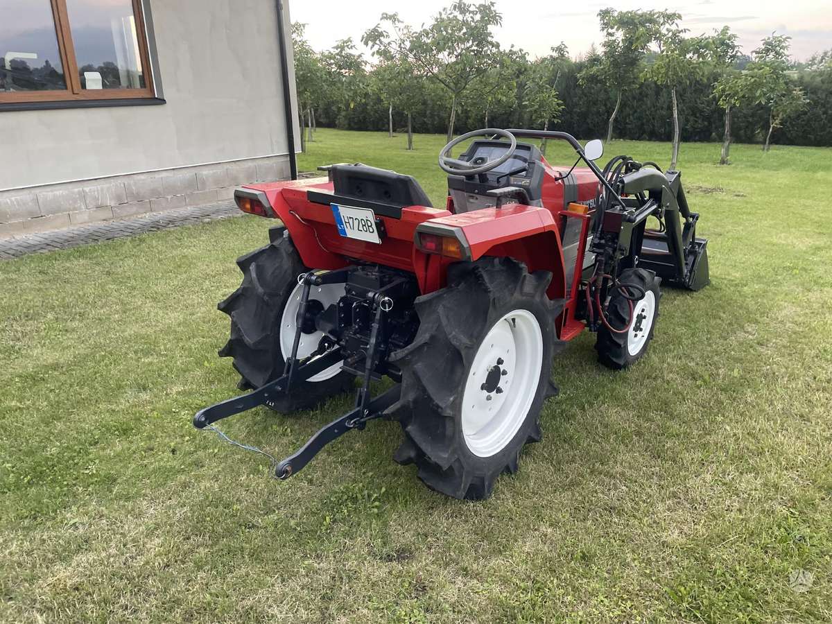 Mitsubishi MT21, тракторы