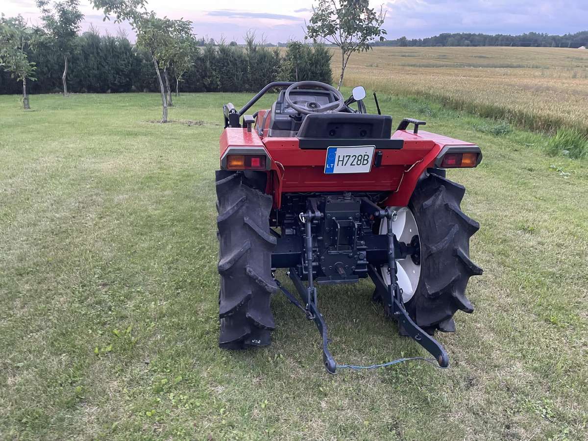 Mitsubishi MT21, тракторы