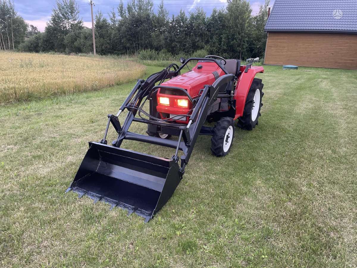 Mitsubishi MT21, tractors
