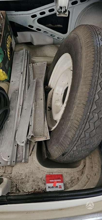 GAZ 21, Седан
