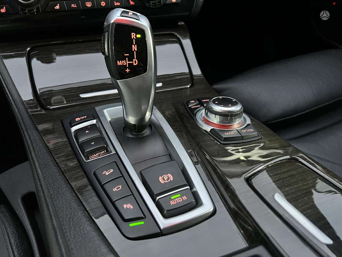 BMW 535, 3.0 l., universalas