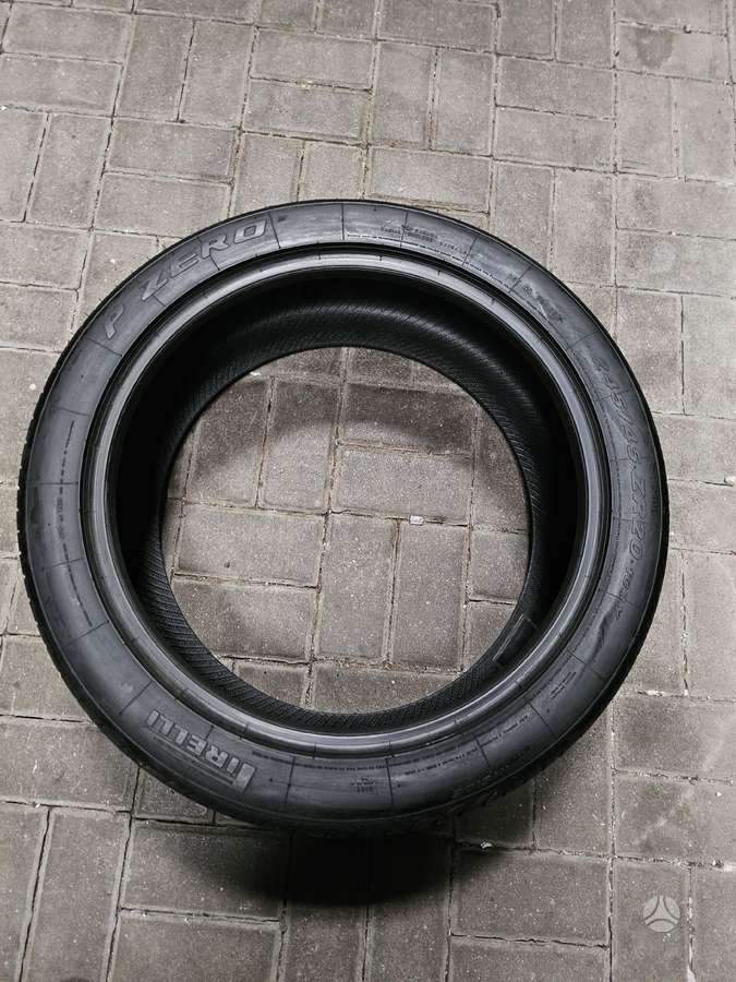 Pirelli, vasaras 245/45 R20
