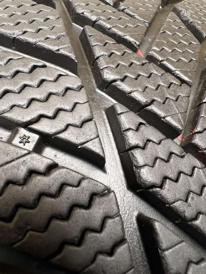 Bridgestone Blizzak LM005 2025m, winter 245/40 R19