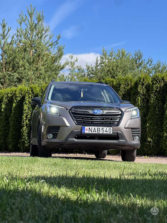 Subaru Forester, off-road / crossover