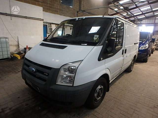 Ford Transit, preču
