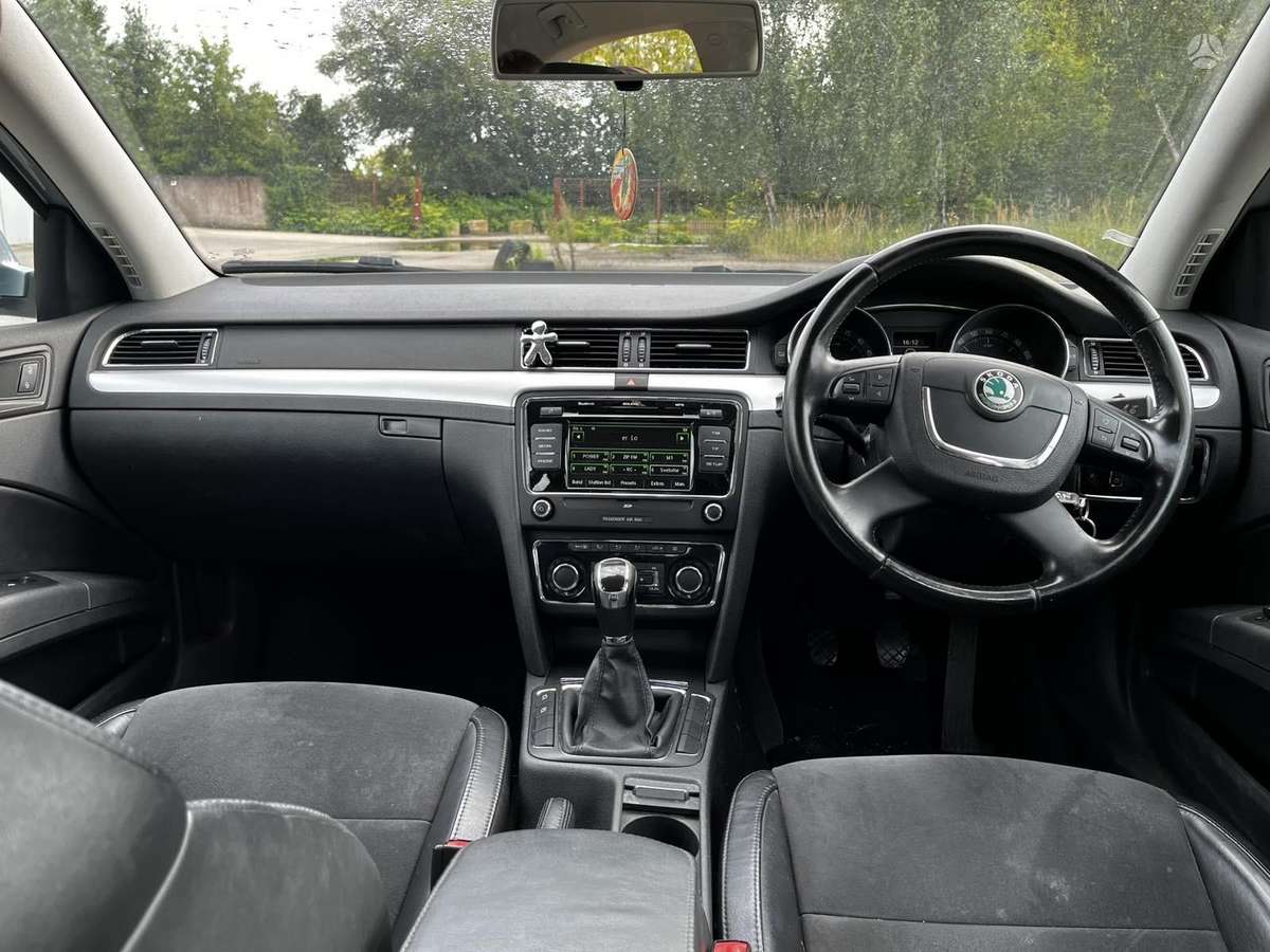 Skoda Superb