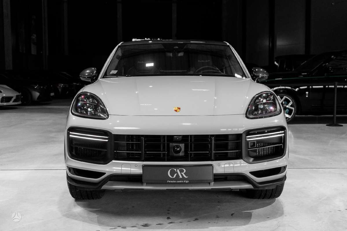 Porsche Cayenne Coupe - 2