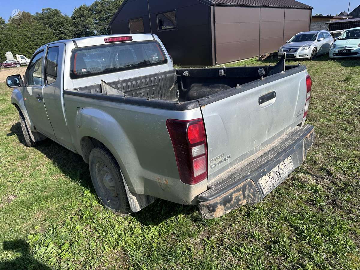 Isuzu D-Max