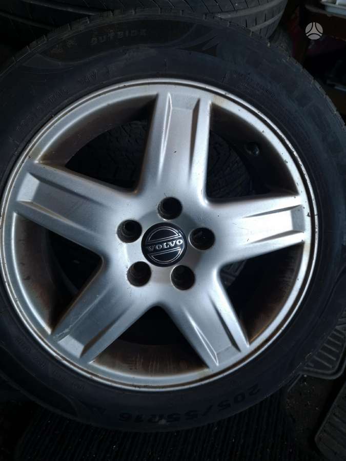 Volvo, lengvojo lydinio, R16