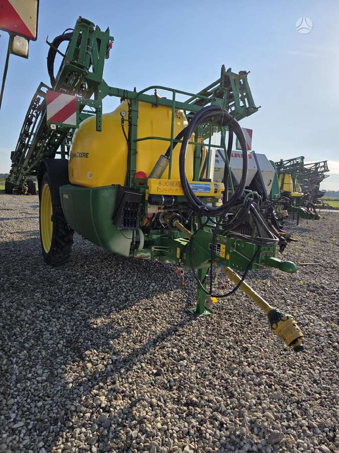 John Deere M740, cits