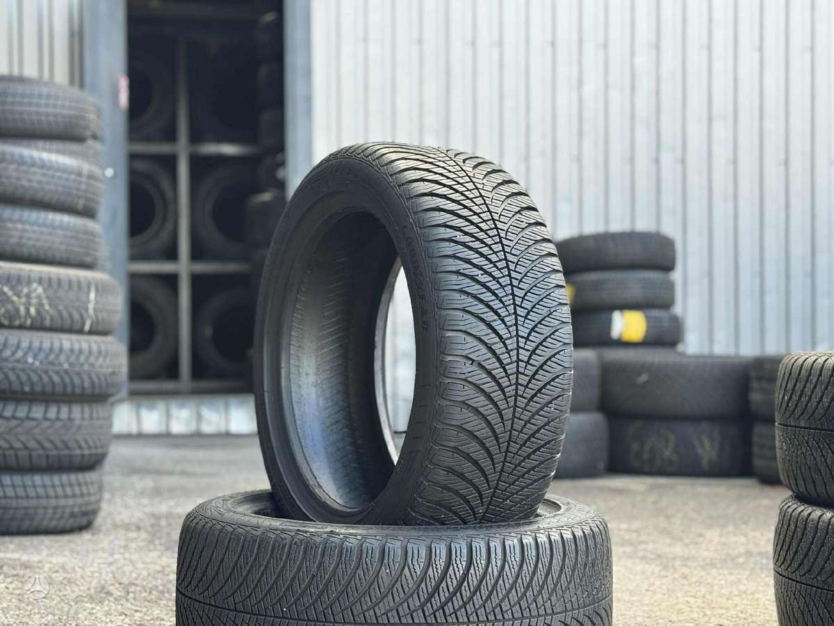 Goodyear VECTOR 4 SEASONS | RSC, universalios 225/45 R17