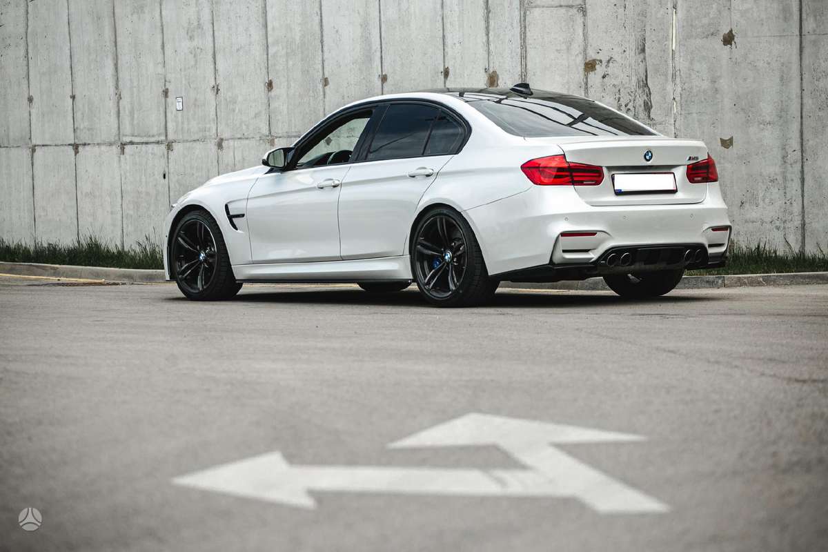 BMW M3, 3.0 l., Седан