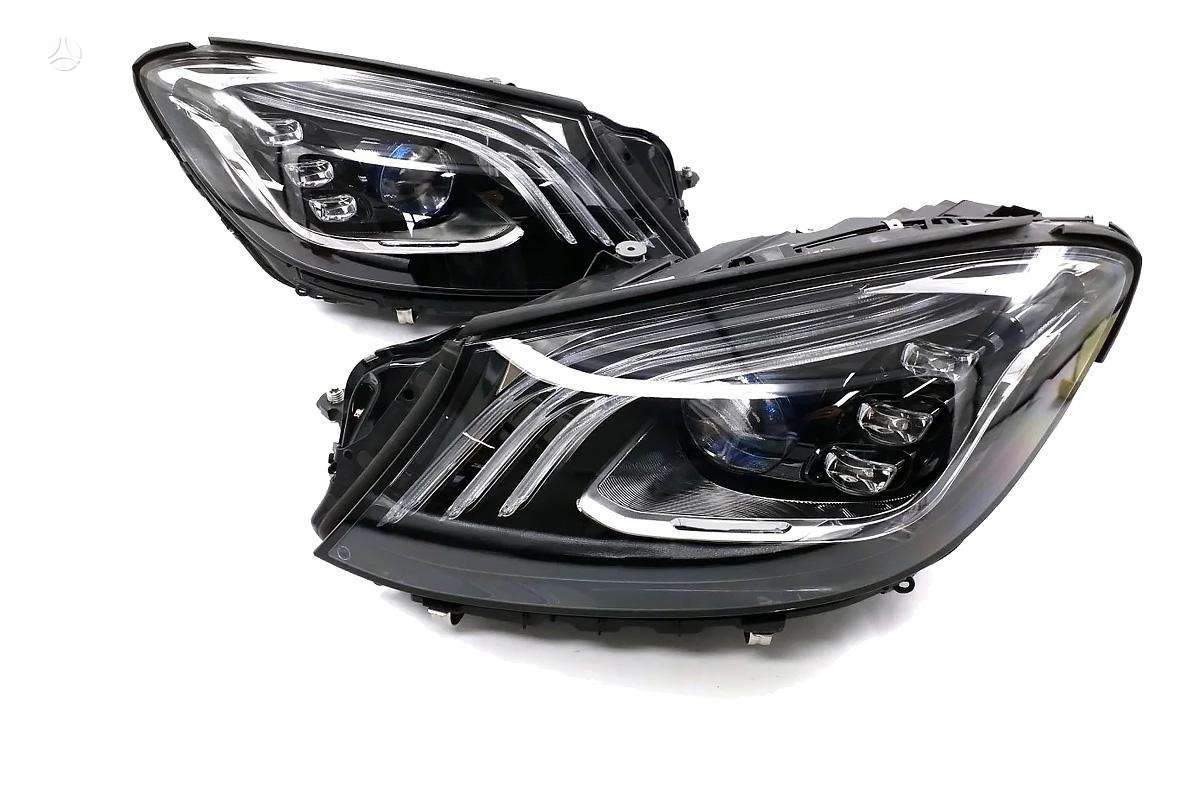Mercedes-Benz S klasė lights