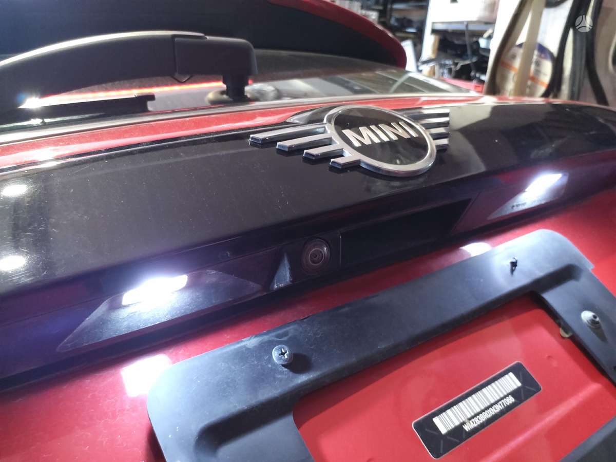 Mini Countryman Tida 30 000 km