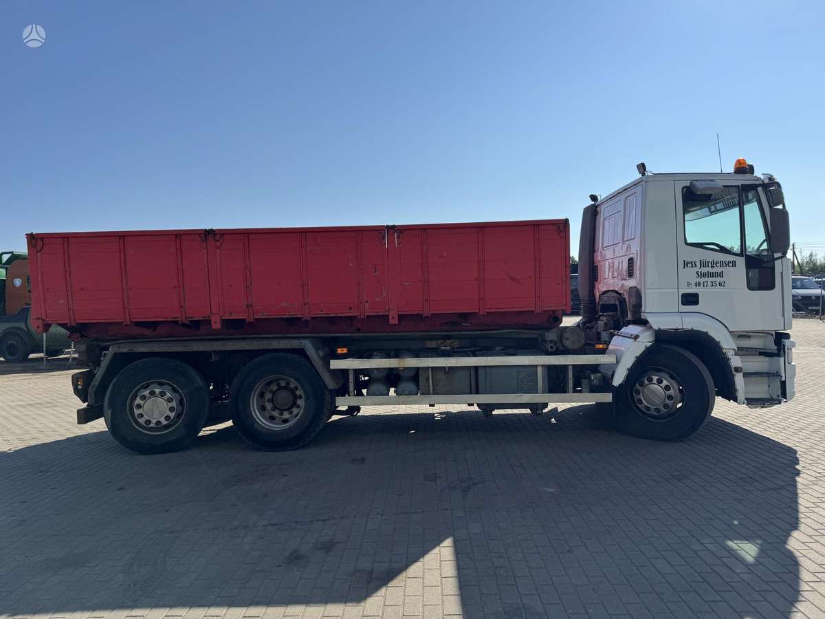 Iveco Eurotech 260E35, самосвалы