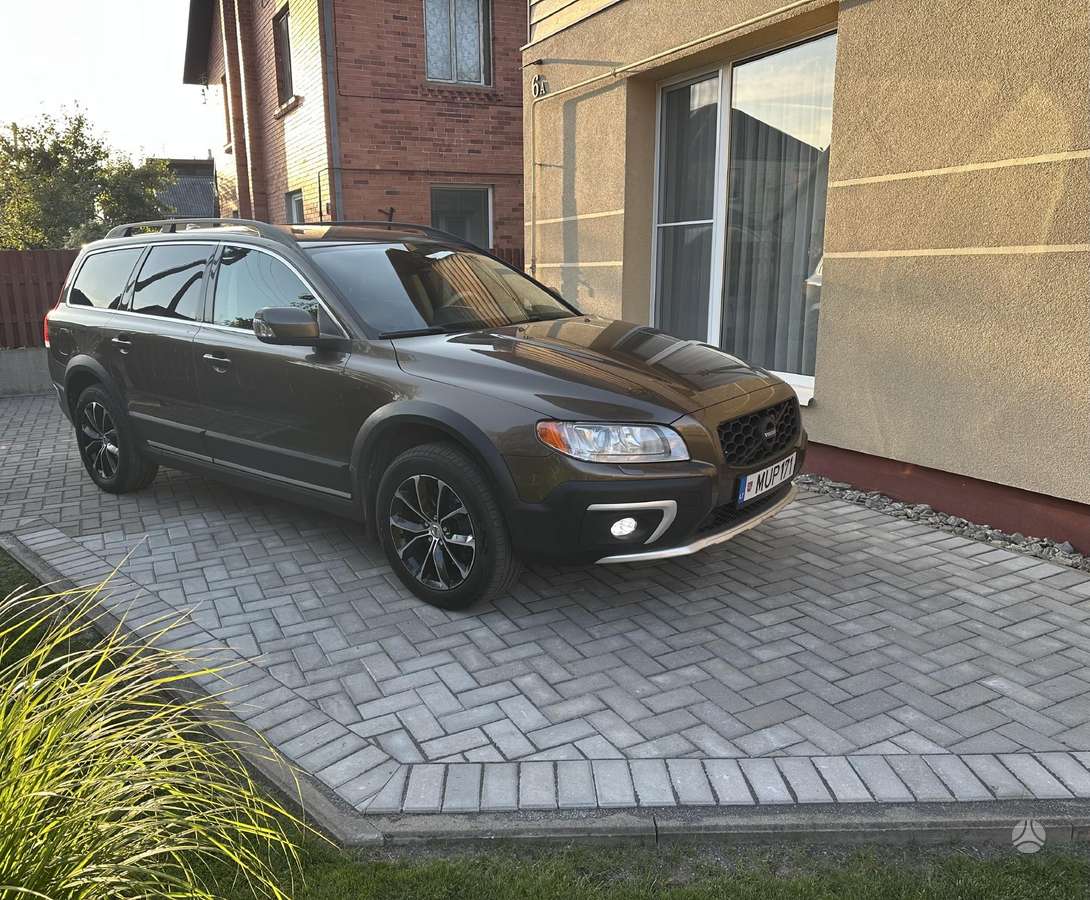 Volvo XC70, 2.0 l., wagon