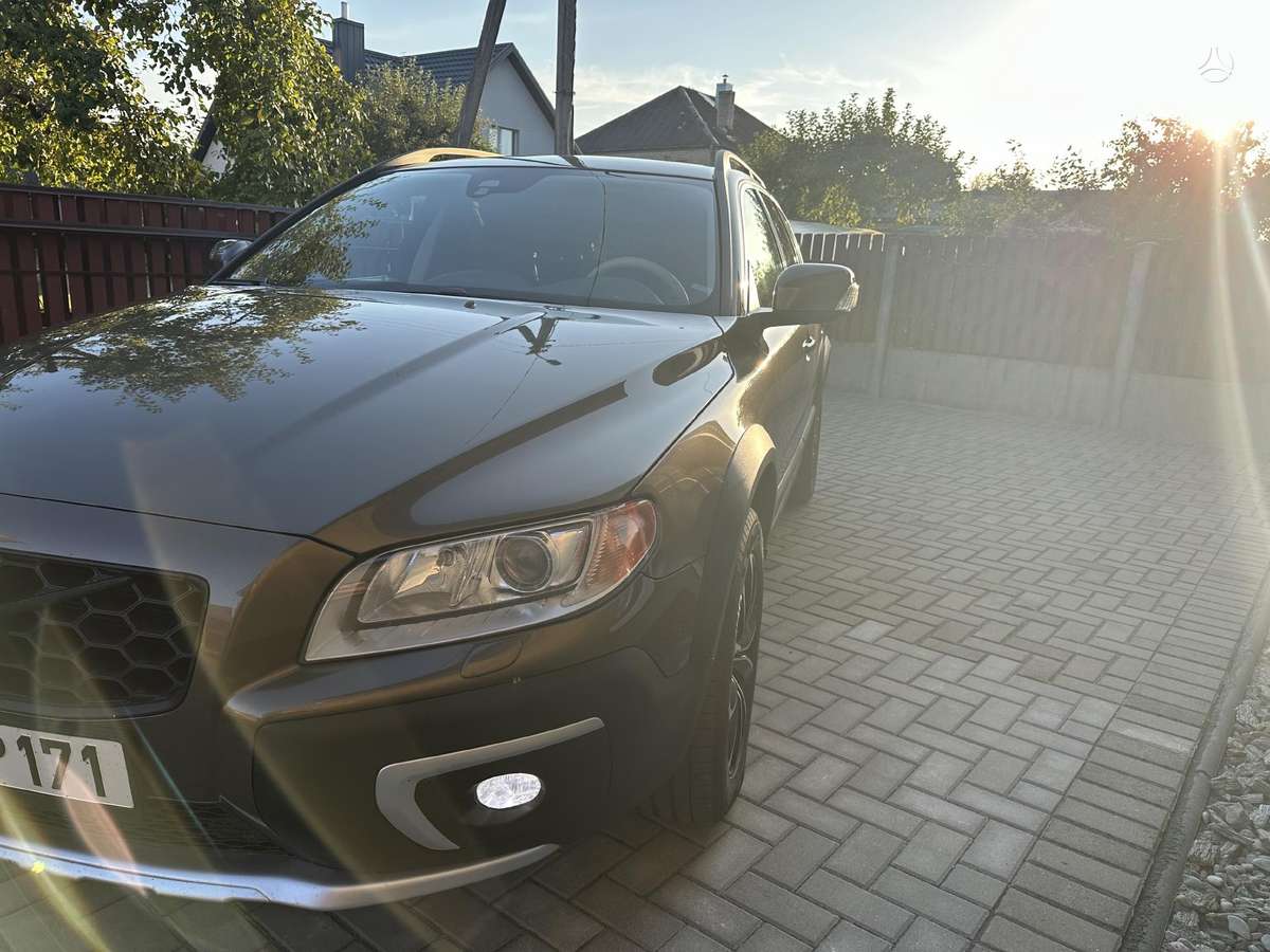 Volvo XC70, 2.0 l., wagon