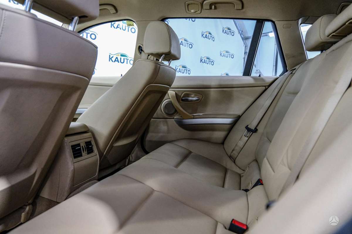 BMW 320, 2.0 l., Универсал