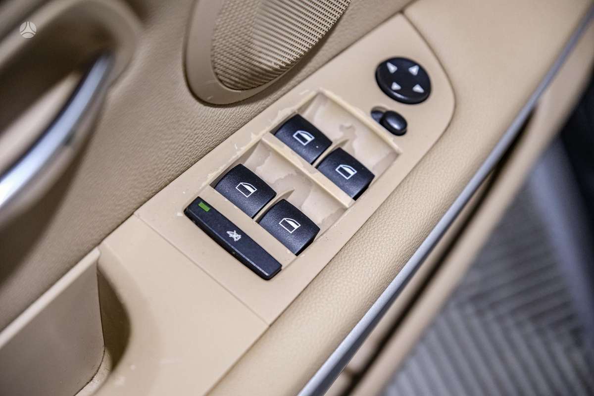 BMW 320, 2.0 l., wagon