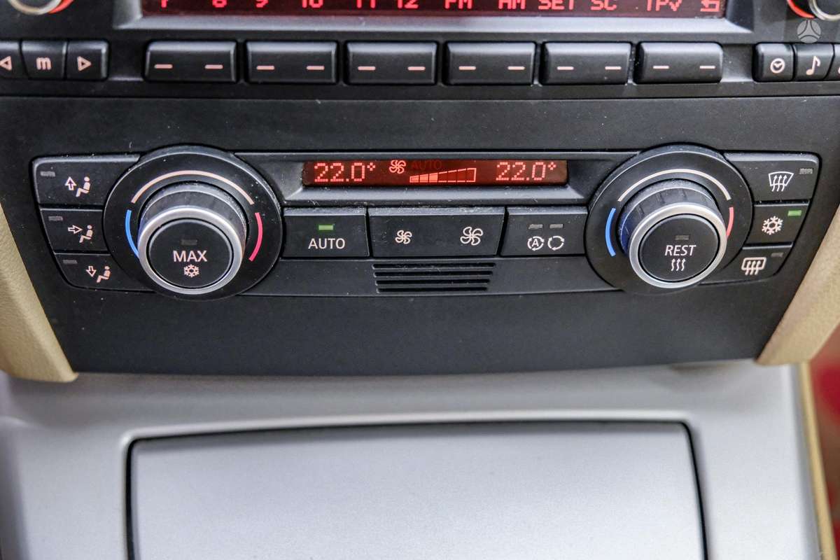 BMW 320, 2.0 l., wagon