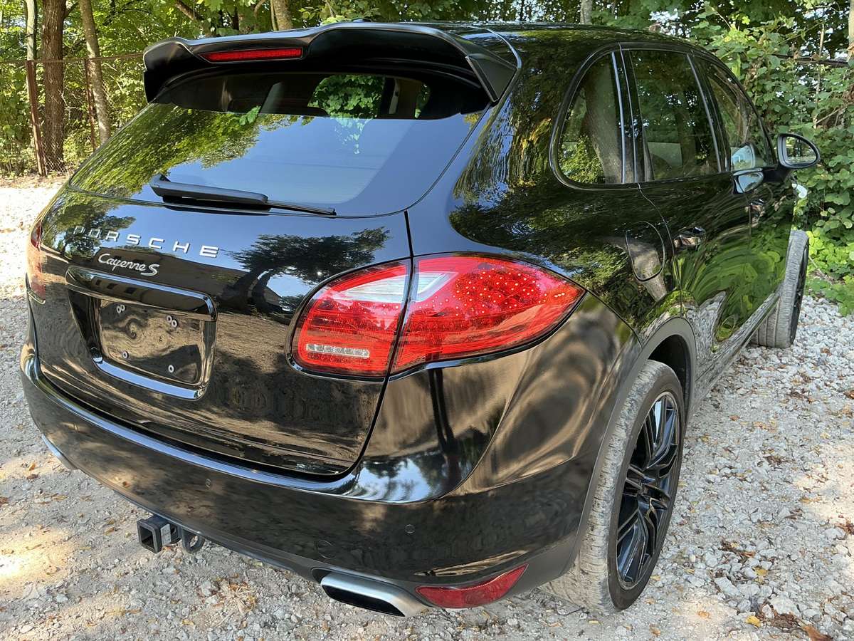 Porsche Cayenne - 3