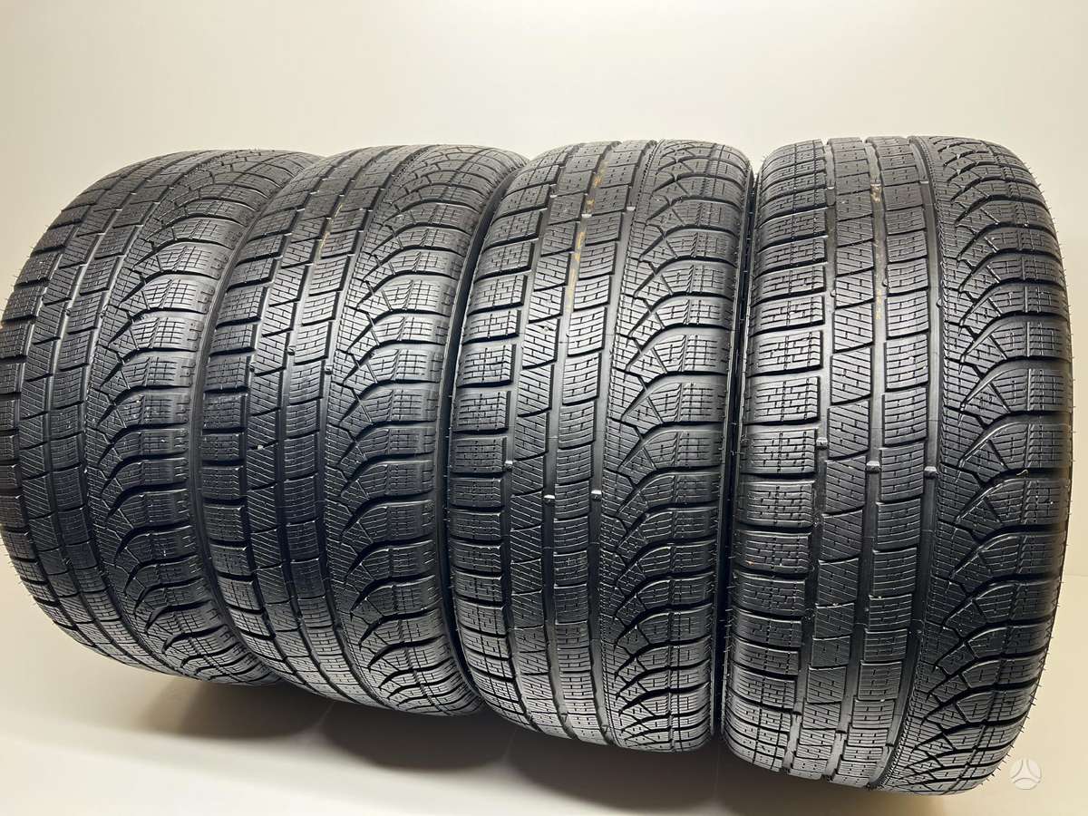 Pirelli P-Zero Winter *(BMW) 2024m, winter 255/40 R21