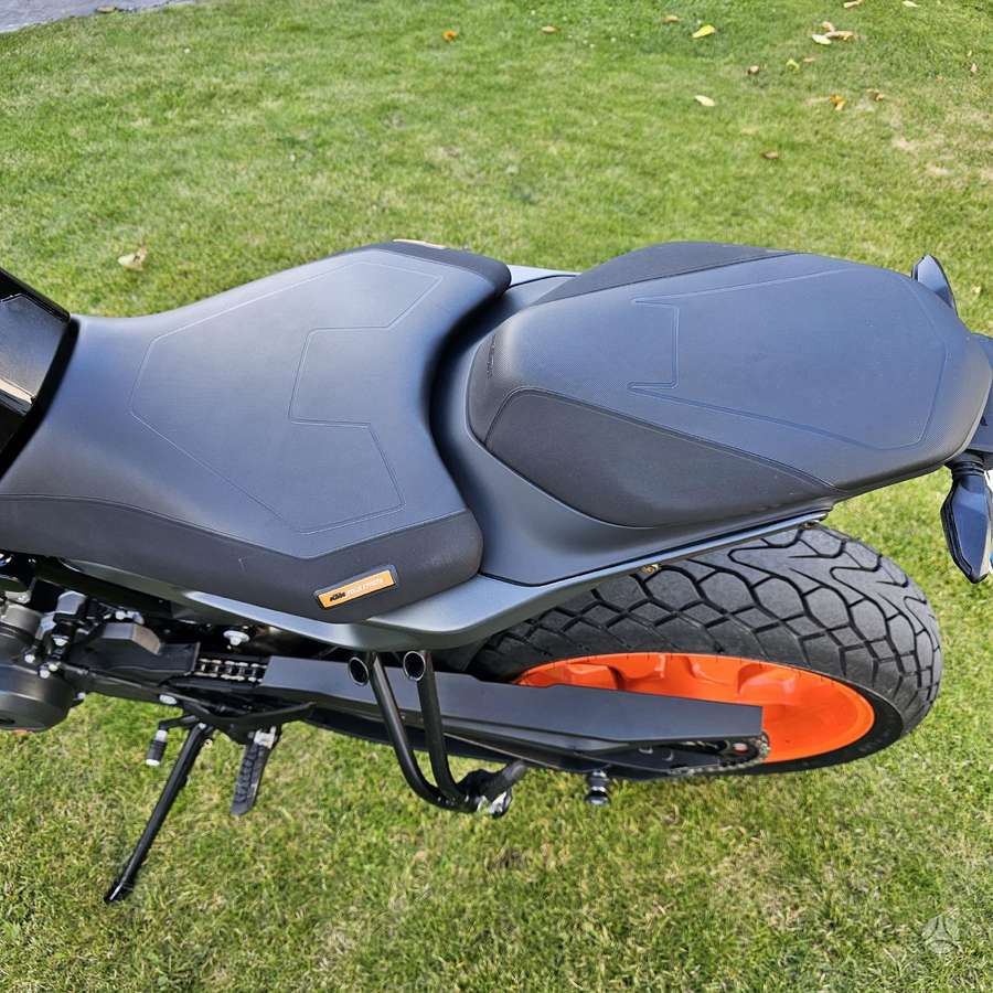 KTM Duke 790cc, supermoto