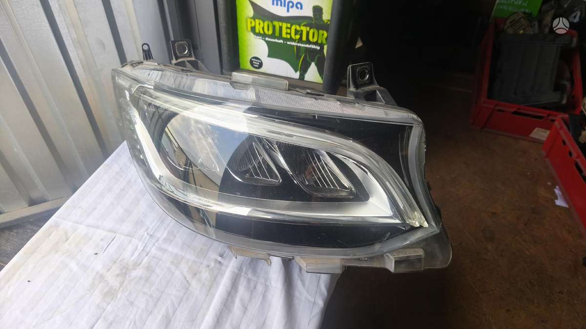 Mercedes-Benz Sprinter, A910 906 58 00, lights