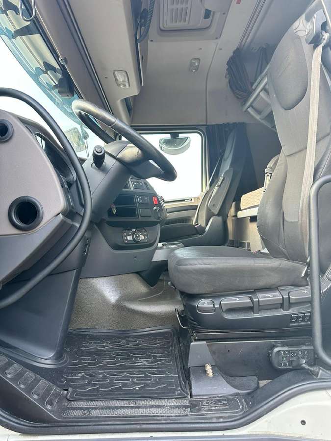 DAF 106.480 XF, 2 спальных места