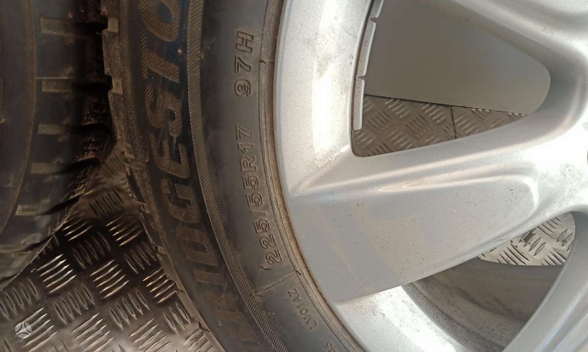 MINI F-60, lengvojo lydinio, R17