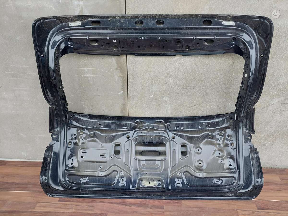 Porsche Cayenne Cen18274