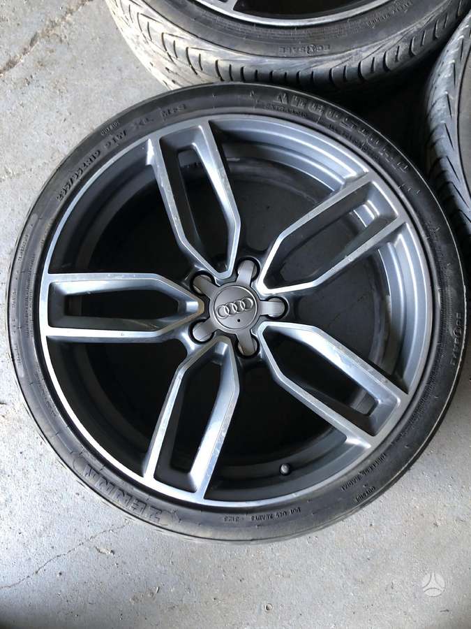 Audi, vieglmetāla, R19