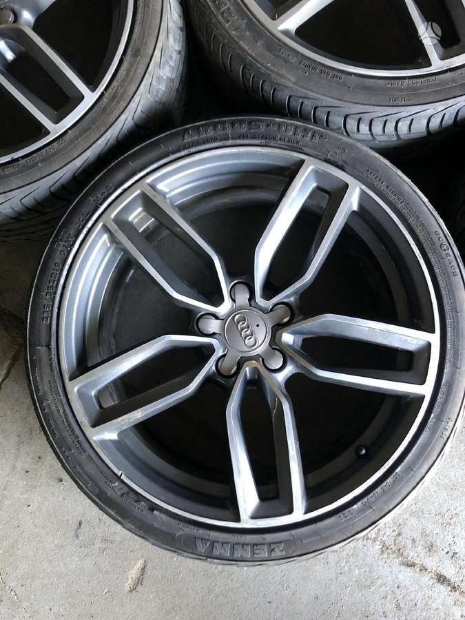 Audi, vieglmetāla, R19