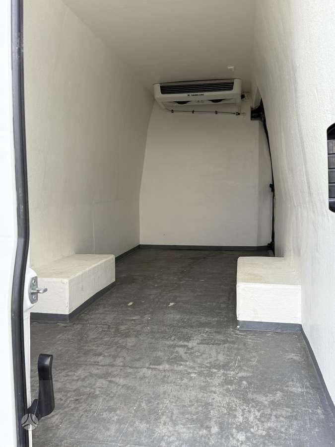 Iveco Daily, cargo van
