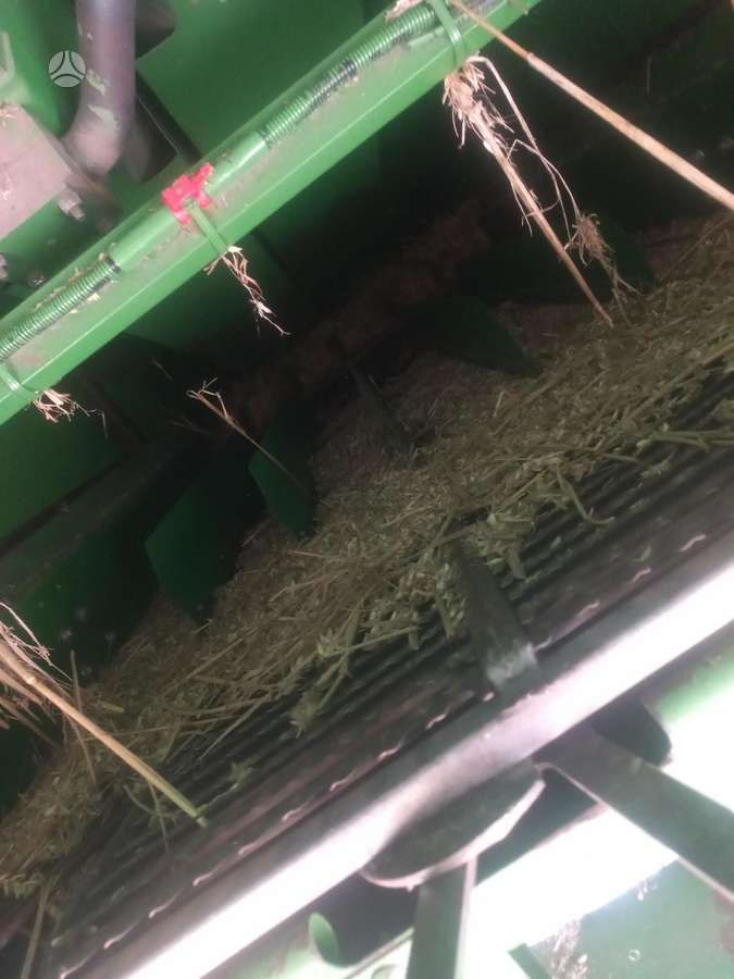 John Deere 1166