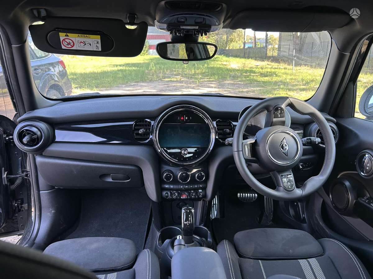 Mini Cooper Ardomas mini cooper f56 2024 metu dalimis