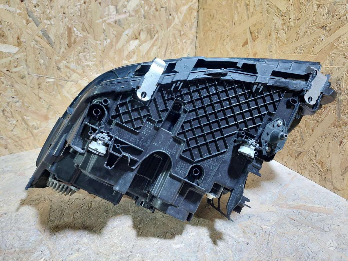 BMW 5 serija, 5A388C8, Cen18919