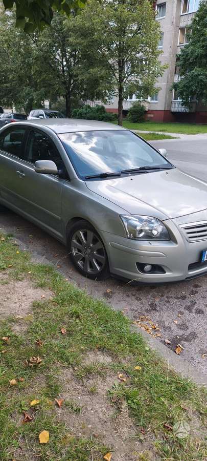 Toyota Avensis - 3