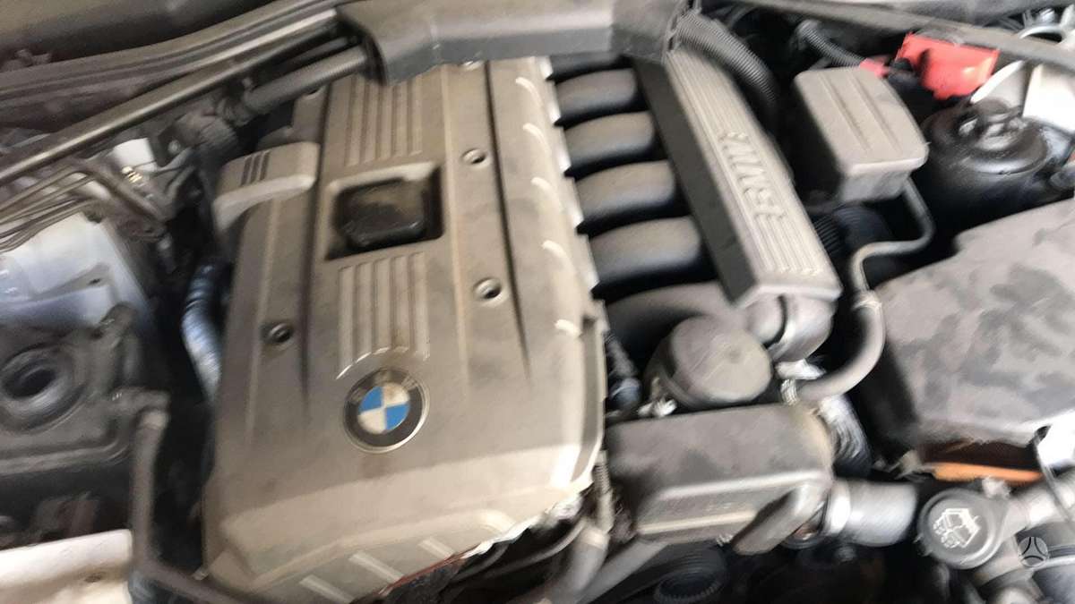 BMW 630 N52b30a spalva 354